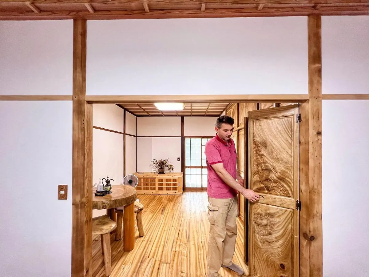 Bighem Maison 2 Izumisano 0*,  Japonsko